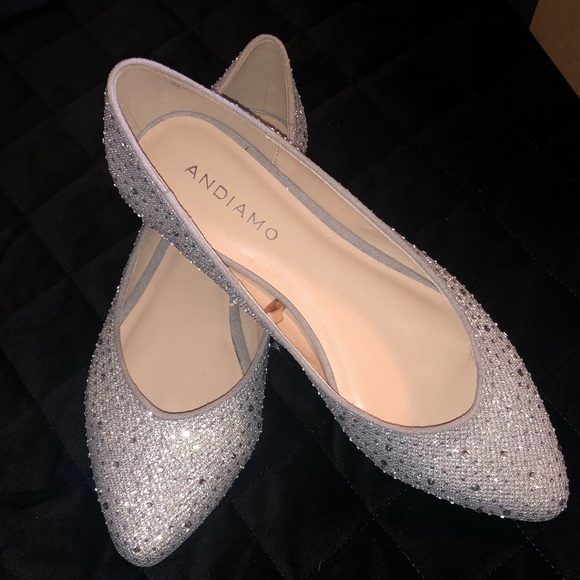 Shoes - Women's Silver Glitter Pointed-Toe Flats